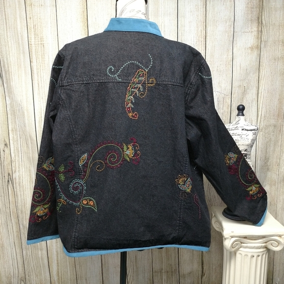 Denim & Co. Dark Jean Jacket Embroidered 1X - Picture 6 of 7